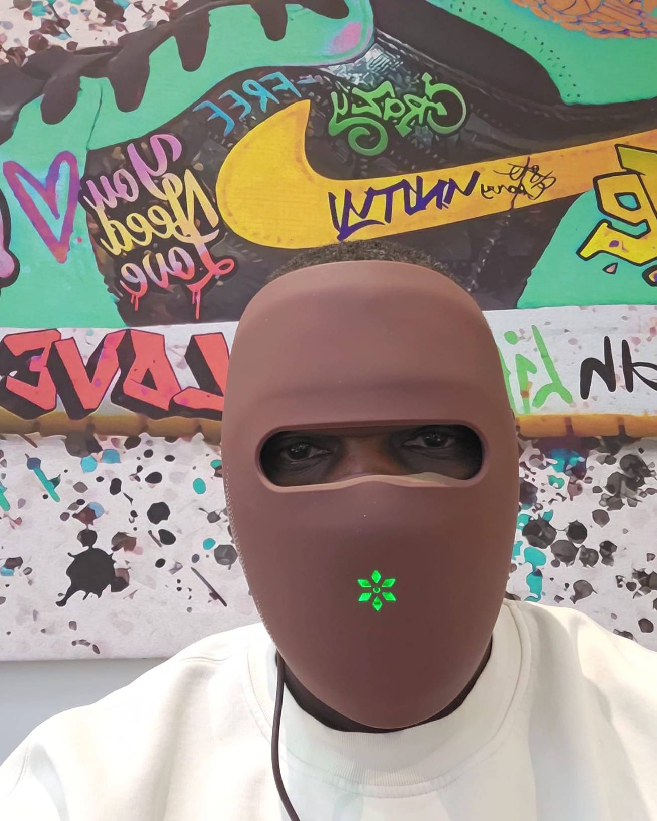Ember and Ice Wellness - R3store Haus LED Mask
